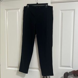 Elliott Lauren womens Elegant Black Dress Pants.  Cute slit on the back.